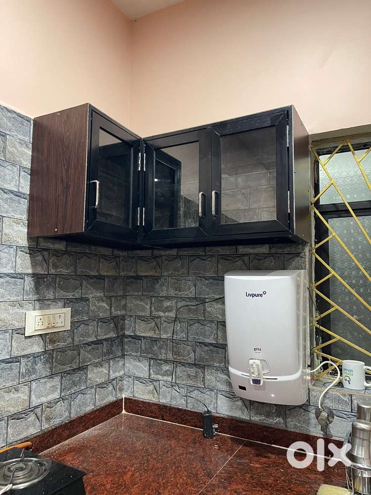 aluminium kichen cabinet work