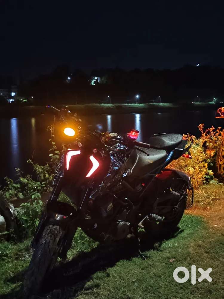 KTM DUKE 250