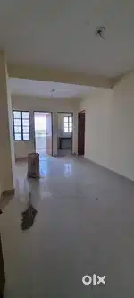 urgent required for the female roommate.