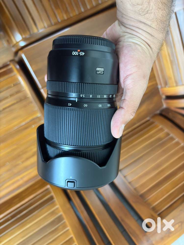 Fujifilm GF 45-100 F4 new with 2 adapters