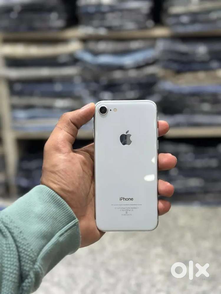 IPhone 8 64gb /neat and clean