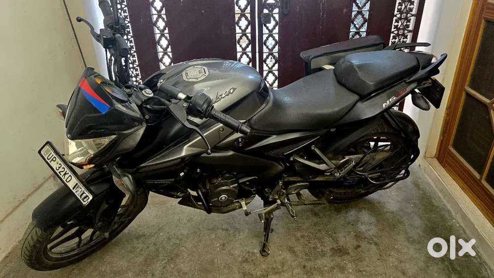Bajaj Pulsar NS160 – Excellent Condition, Single Owner 2033 Valid RC