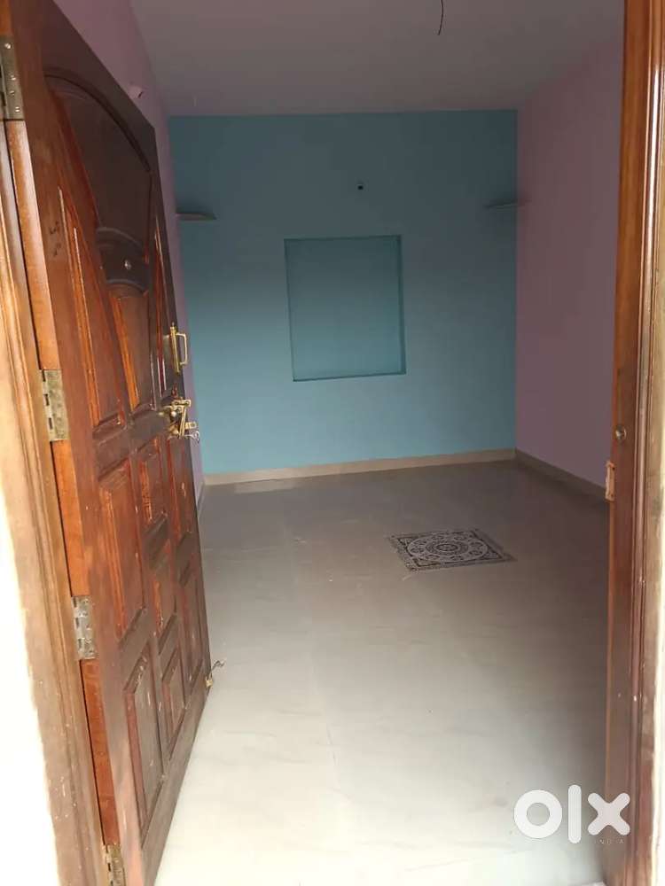 1 bhk house for rent in timber yard inside unkal cross