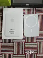 Apple wireless charger new and Samsung tablet