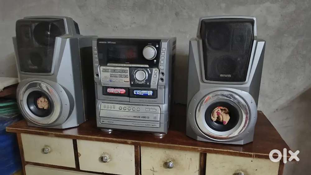 Aiwa t9 music saystam