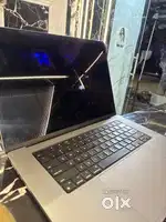 Macbook pro 16 inch 2021 M1 Pro chip