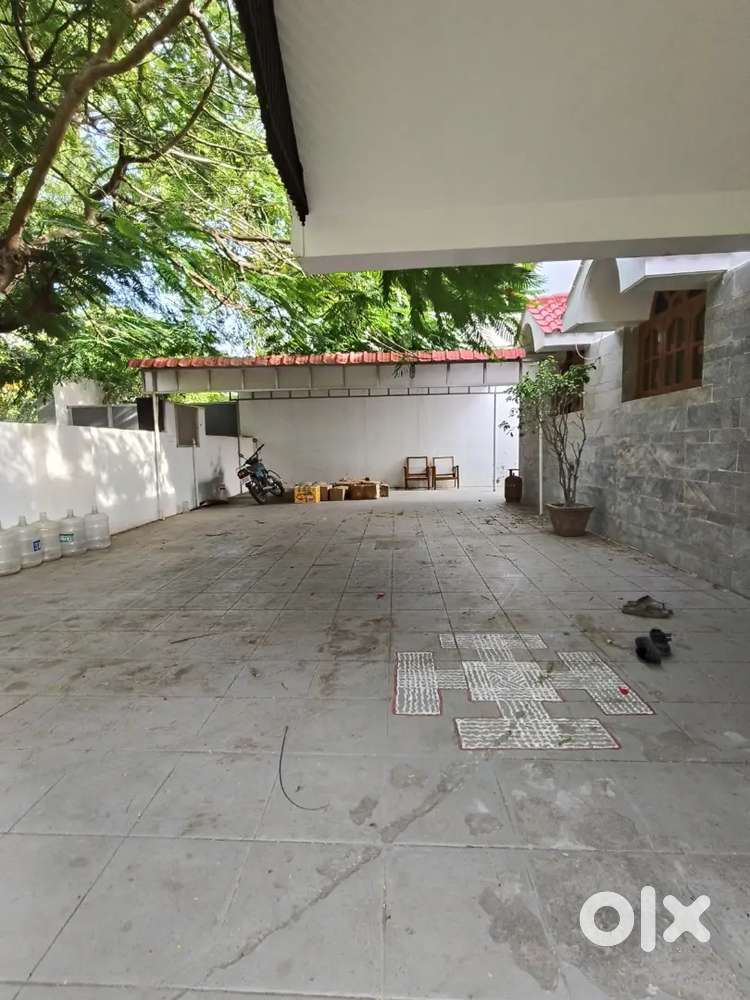 4BHK Bangalow For Office, Guest House