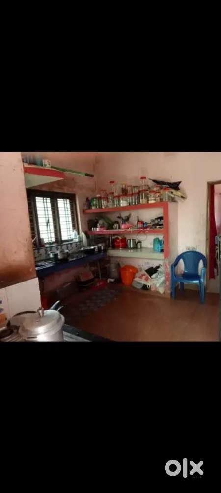 House on Lease for 4 Lakhs. No Kabja. Take monthly rent amount 10000