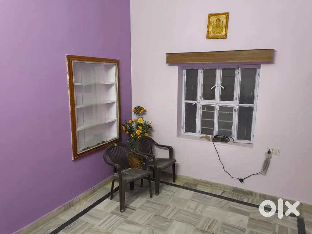 2Bhk Ground floor In Malviya Nagar By owner No commission