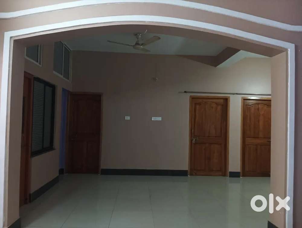 Two BHK G Floor near MO BUS depot patia Satia station road