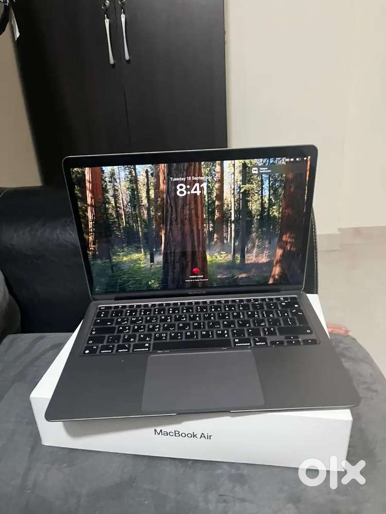 M1 MacBook Air – Sirf 1 Year Old, Full Original Condition