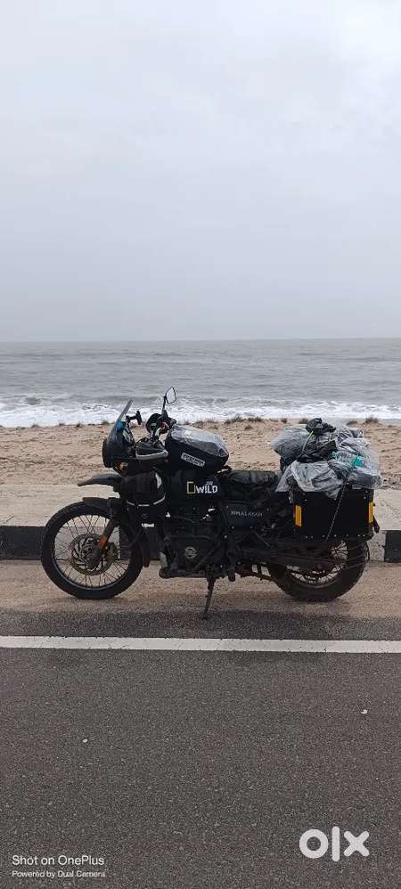 Brand New Condition Himalayan  model 2022

Urgent sell