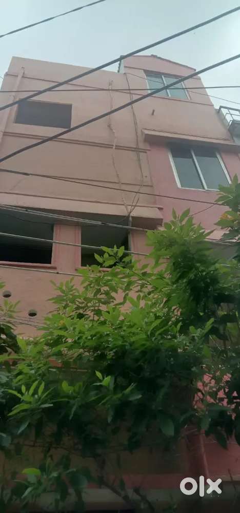 Plot sales in velachery 2000 sqft 1.6 cr