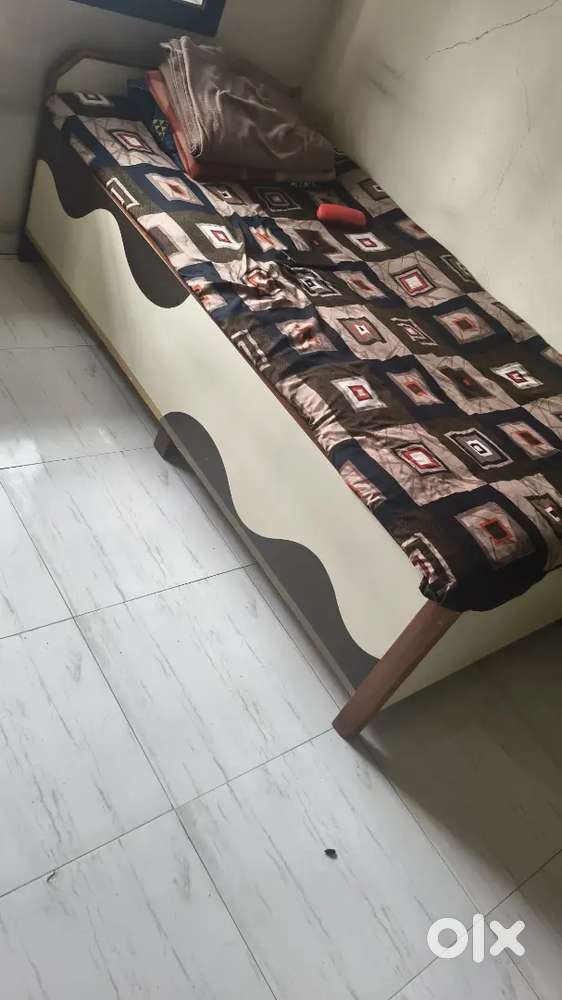 Wooden seti gadla sathe