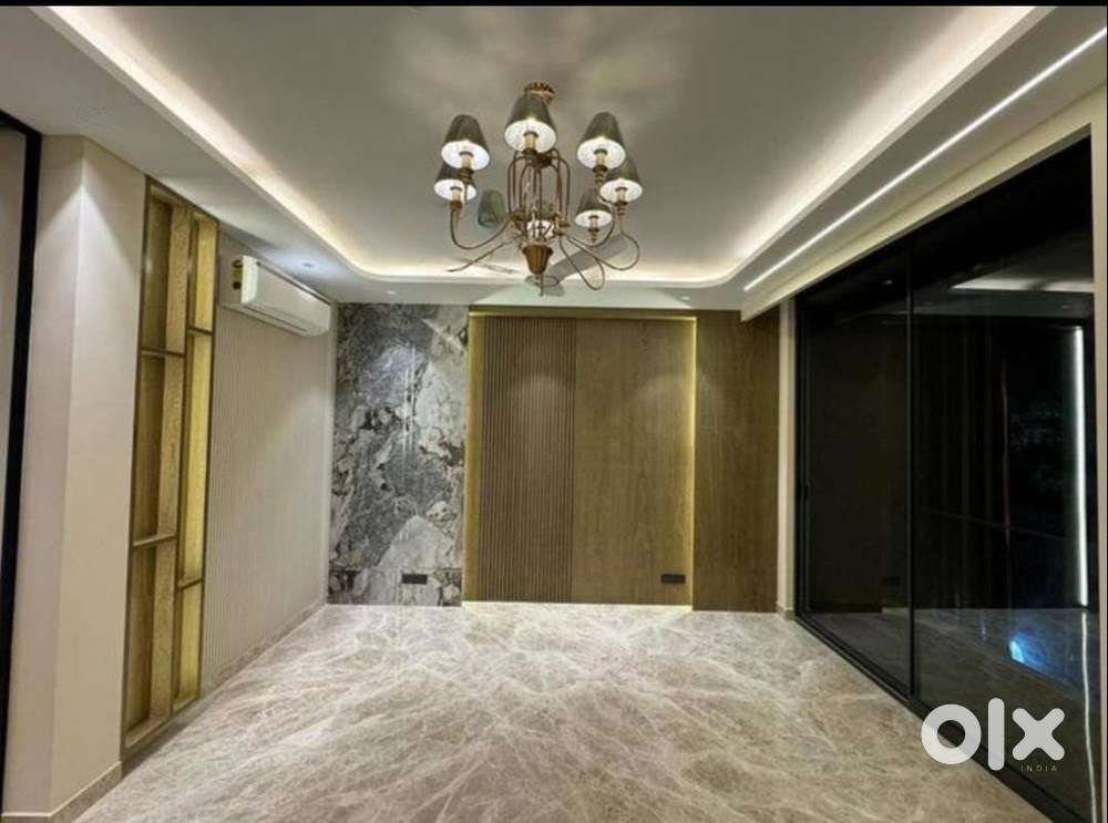 Rent - Luxurious 4 BHK @ Iskon Ambli Road