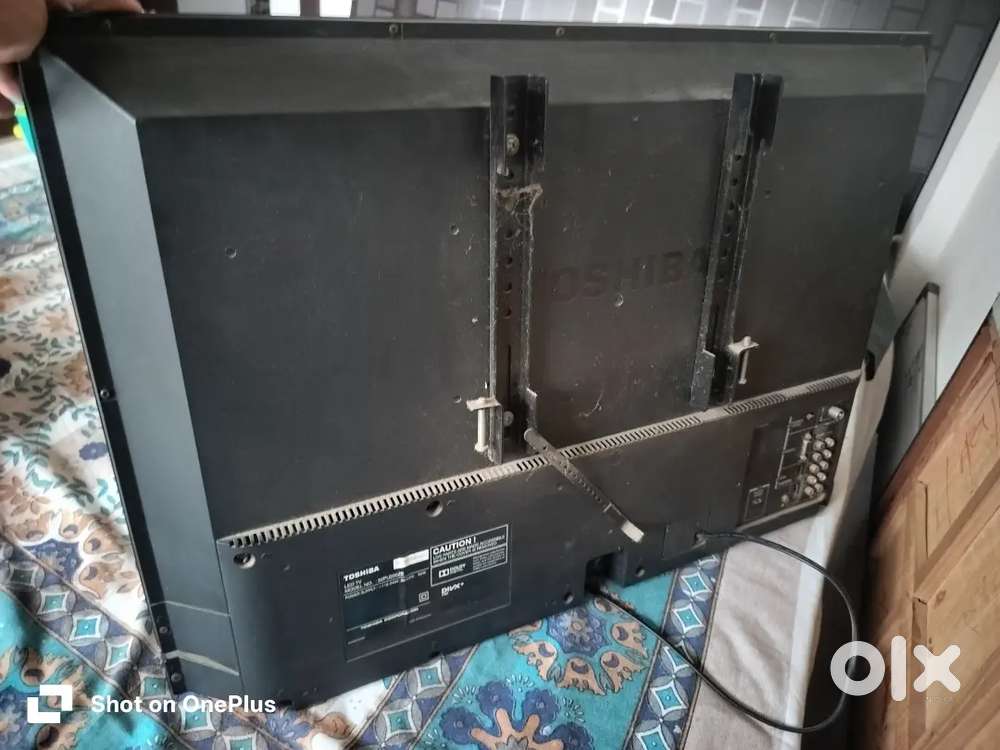 32 LED TV with smart d2h