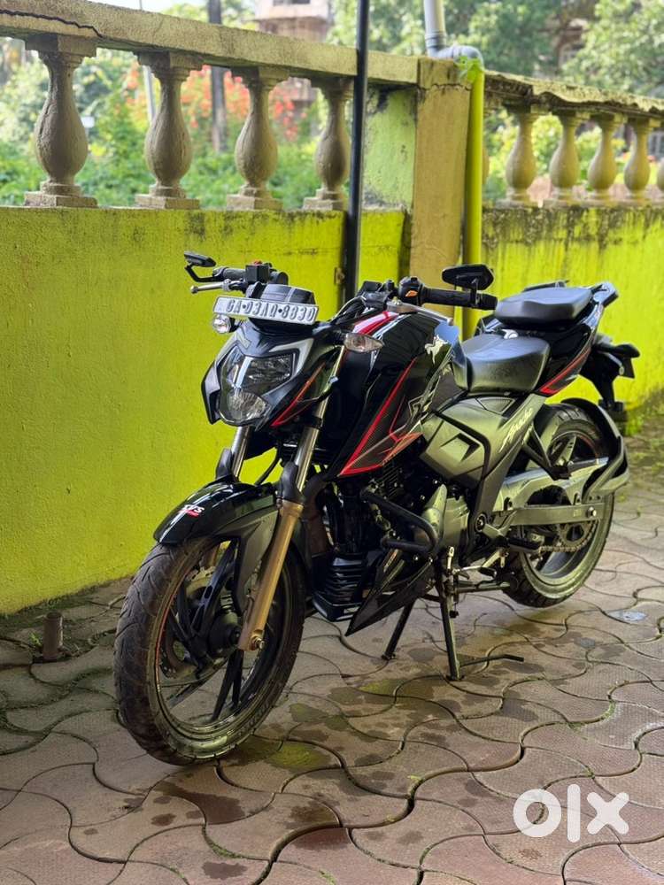 Best sport bike with excelllent average mint condition service on time