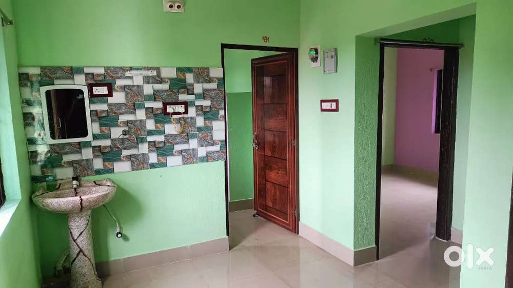 Room near rajmahal road vn College Chaka