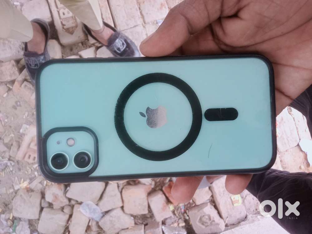 iPhone 11 128gb screen change volume button, not working