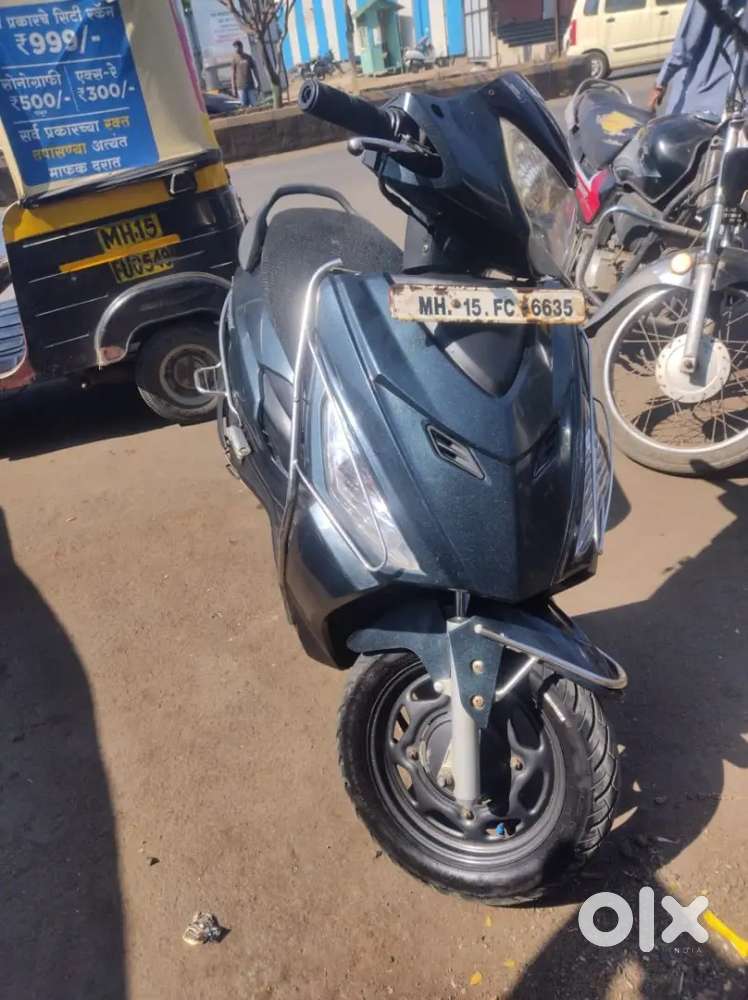 Urgent sell new tyre new battery new shock absorber front back new