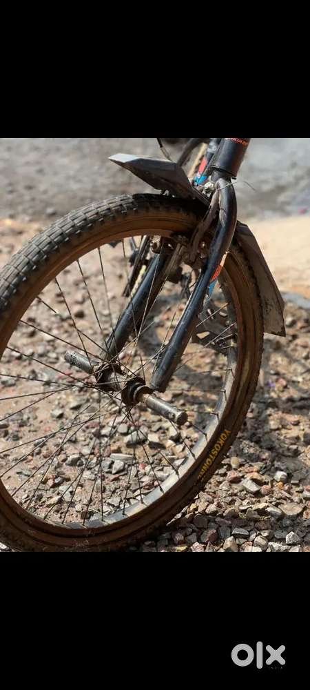 This is hecules bicycle with new tyre and tubes