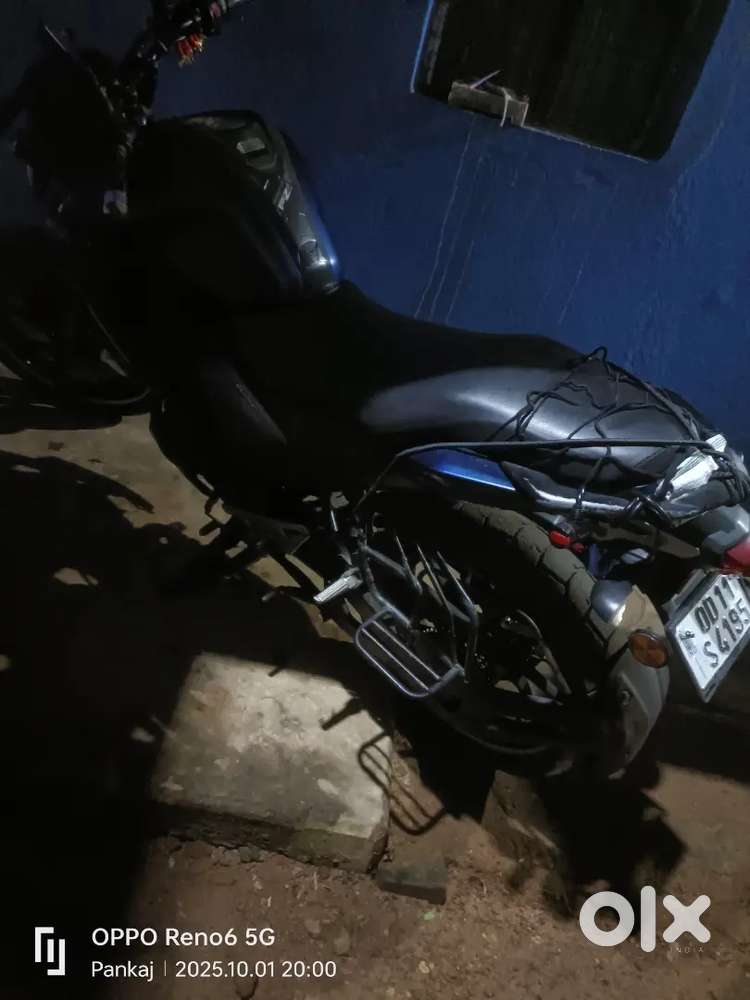 Yamaha rxz blue colour