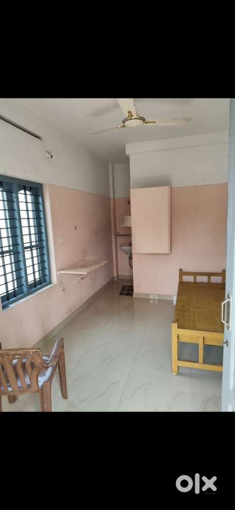 Room rent for Bachelors