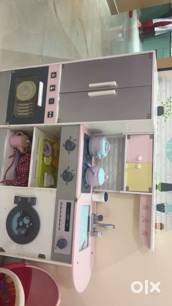 Kids kitchen set