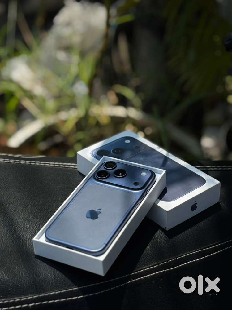 Iphone 17 Pro 256GB ( Indian ) 12 months warranty remaining full box