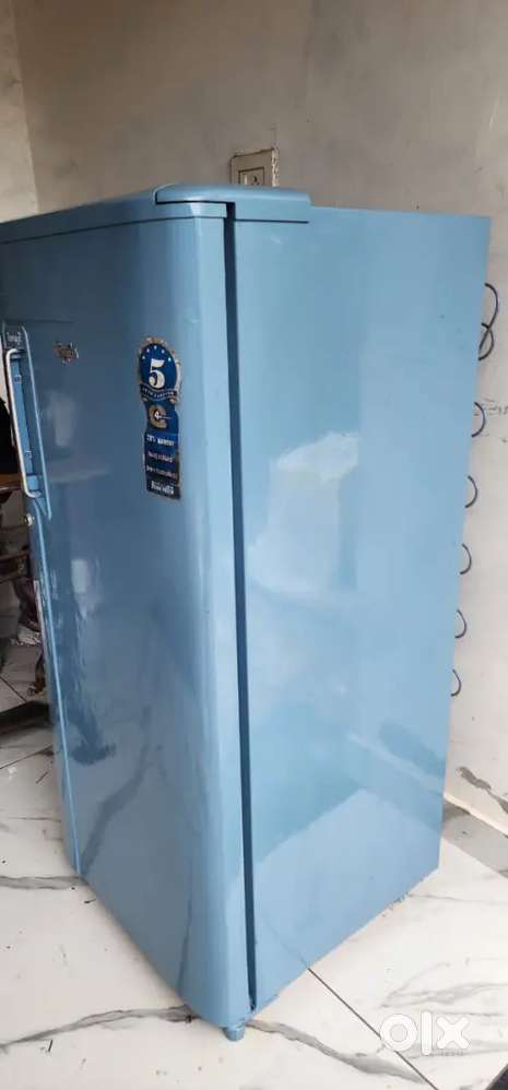 Fridge whirlpool 5:star good condition
