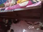Wooden bed 5/7
