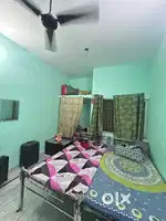 need a female roommate