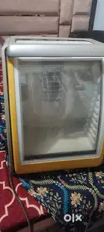 855shopkeeper 80 fridge 99 small & new366 condition & powerful cooling