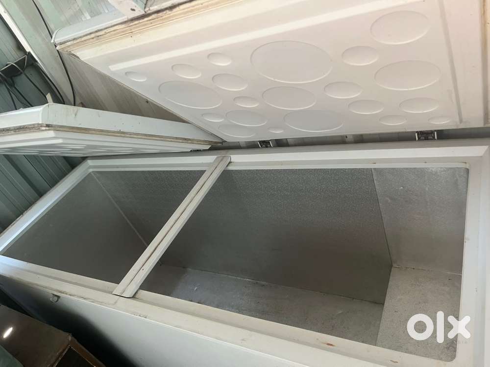 Pizza oven,storage fridge,sandwich maker