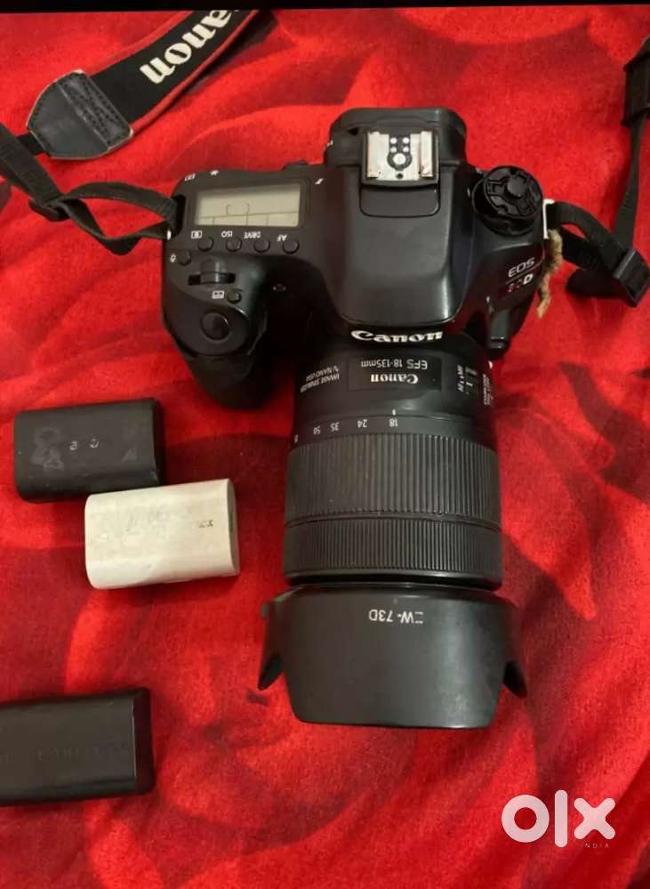 Camera Canon 80d good condition