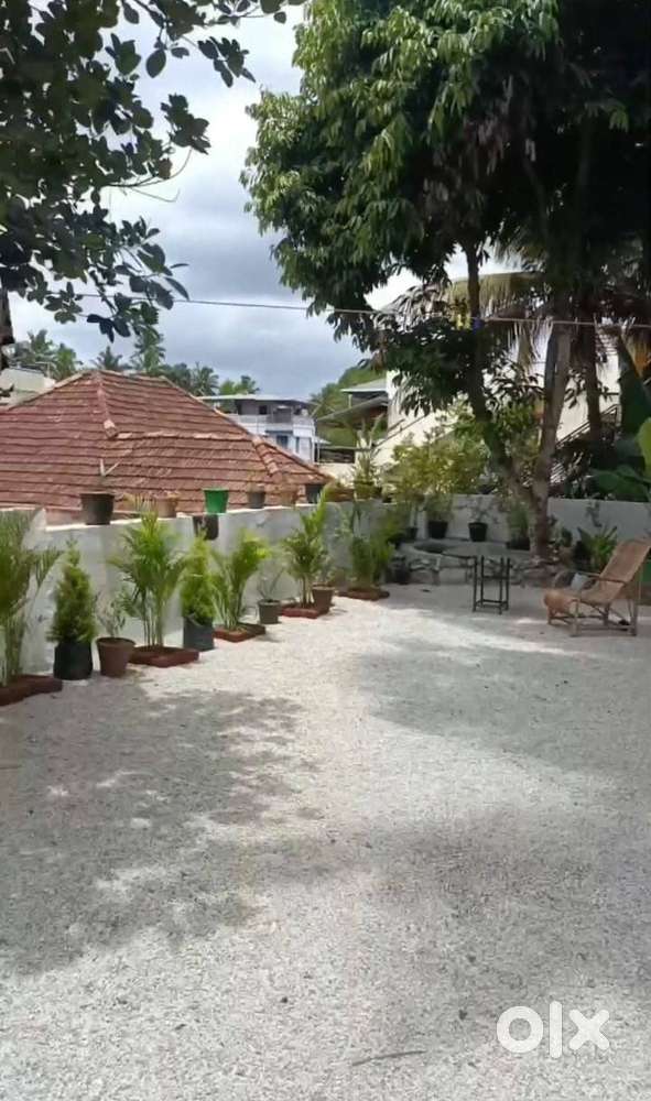 PLOT FOR SALE IN KARAMANA