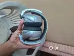 Over to ear Headphone sony mdr xb 910