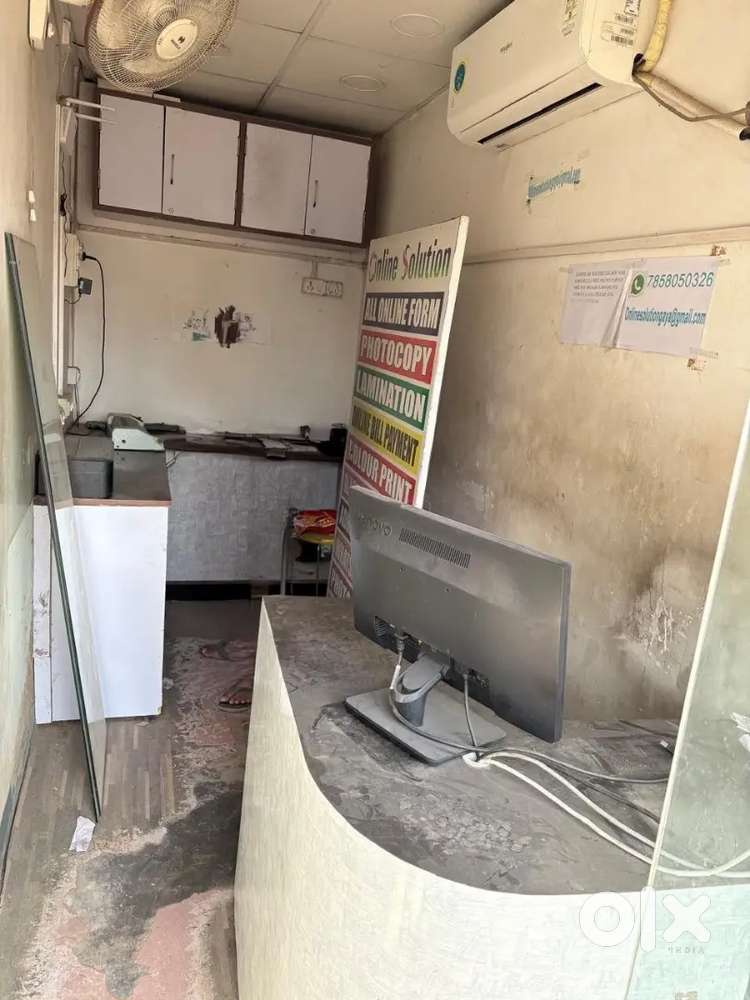 Cyber cafe full setup for Rent Infront of College