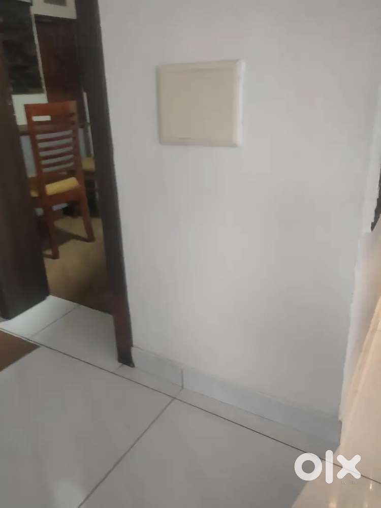 Bar in charge and supervisors