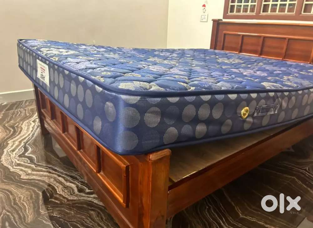 Pepe queen size mattress