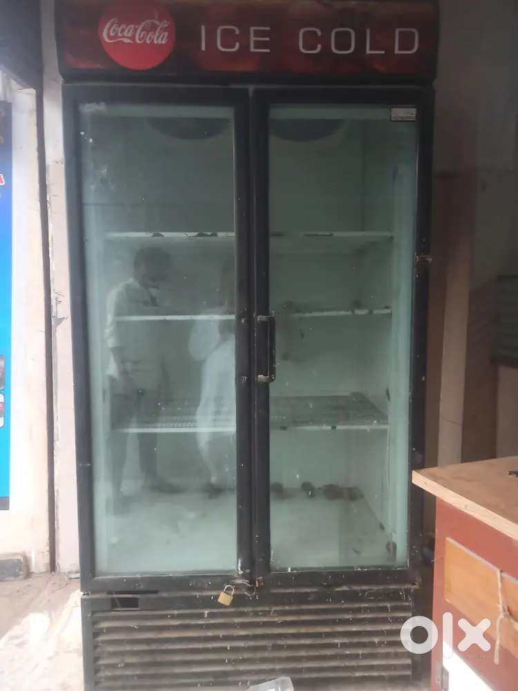 Double door fridge