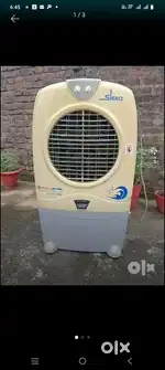 Bajaj Sleeq Cooler