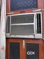 Hitachi 1.5 Ton Double fan AC
