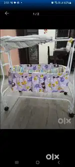 High quality baby cradle with wheels