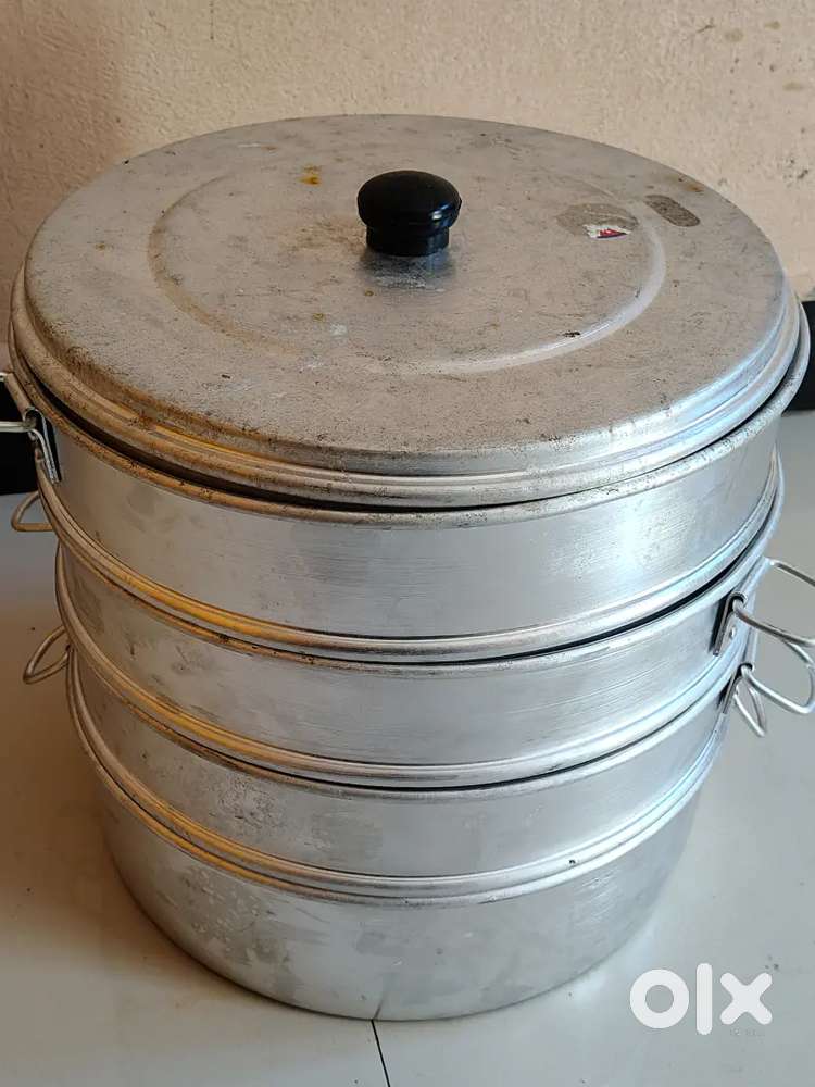Momo Steamer