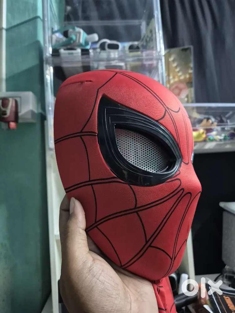 Original Spider-Man Eyes Control Mask – Premium Collectible