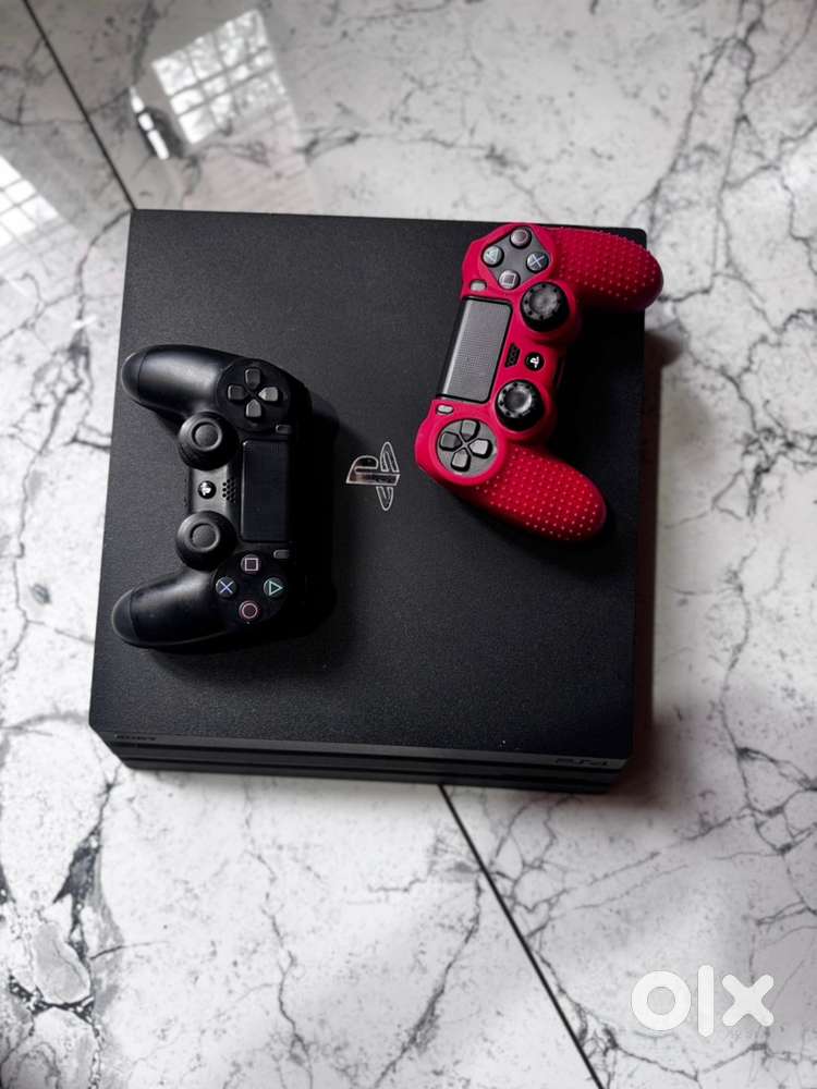 PS4 PRO 1 TB