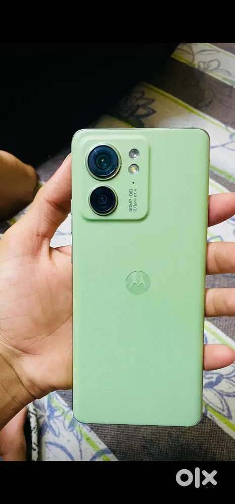 Moto Edge 40