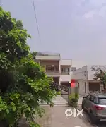 For sale 1 kanal house b road at sector 60 Mohali