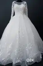 WEDDING GOWN FROM ALEKHYA BRIDALS L SIZE